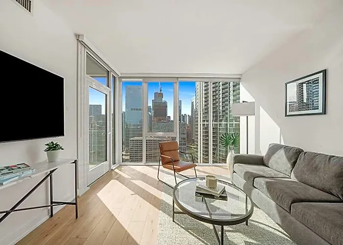 Hotel Level River North 4*
