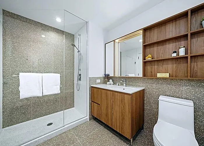 Level River North Hotel 4*